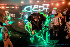 Jun 08, 2021 · футбол: Shahtar Prezentuvav Novu Formu