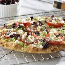 Greek Style Grilled Naan Pizza Stonefire Authentic Flatbreads Naan Pizza Naan Pizza Recipes Recipes With Naan Bread