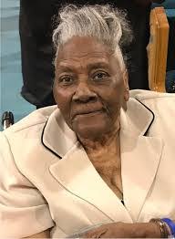 Essie Foster's Instagram, Twitter & Facebook