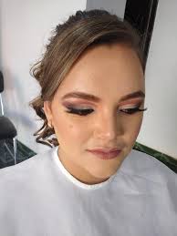 Salón Estética Lula Gómez...