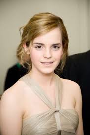 I am Nina Granger, if we get to 1 million, i'll call my daughter Hermione.