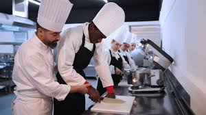 Premieres Lecons De Cuisine Pour Les Douze Eleves De L Ecole Nordiste De Thierry Marx A Marcq En Barœul