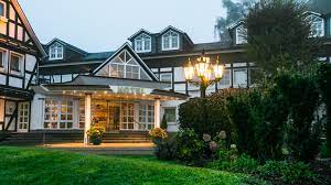 View all information & facilities reviews. Willkommen Am Biggesee Im Sauerland Romantik Hotel Haus Platte