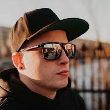 Watch Maine Sensation Bella Ann Perform Live