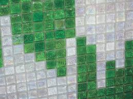 Derz dolgu fayanslarınızın veya seramiklerinizin aralarını kapatmak için kullanılan malzemedir. Derz Dolgu Dikisleri Seramik Plakalari Kendiniz Yapar Derzlerin Birlestirilmesi Icin Harc Nasil Secilir