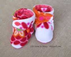 Crochet boutchou baby booties pattern. Pin On American Girl
