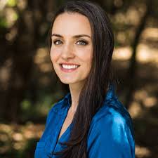 Nicole Speciale's Instagram, Twitter & Facebook