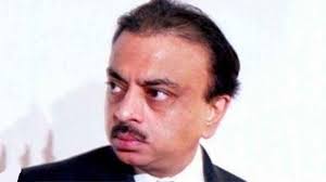 Billionaire Laxmi Mittal's brother Pramod, jailed for 'fraud', led opulent  life despite debts