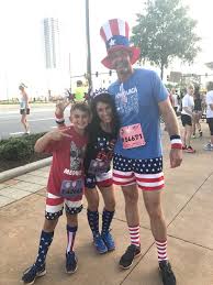 Best Peachtree Road Race photos: Runners in costume