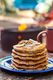 Mix mashed up ripe bananas, syrup, vanilla, water, and pancake mix in a bowl. Banana Bread Pancakes Fresh Off The Grid