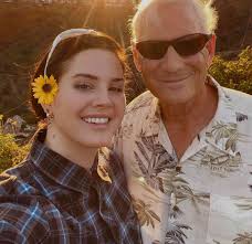 All About Lana Del Rey's Parents, Robert Grant and Patricia Hill