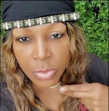 Laverne Lee-Tanner added a new photo.