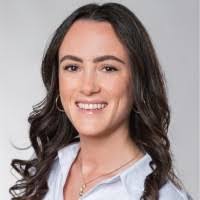 Rebecca Hofer's Instagram, Twitter & Facebook