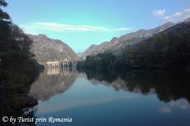 Pe lista obiectivelor turistice de neratat de pe valea oltului se numără: 3 Nestemate Turistice In Valea Oltului Turist Prin Romania
