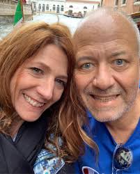 Radio host Robin Bailey reveals details of Brisbane funeral held for  husband Sean Pickwell