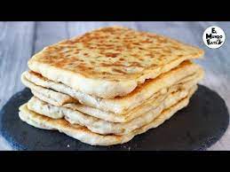 Malaysian Flatbread With Egg Onion And Meat Filling This Is A Simple And Easy Version Of Murtabak Dhal Or Curry In 2021 Malaysian Food Desserts Burfi Recipe Recipes