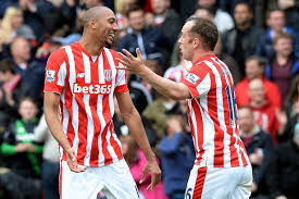 Fransız devi psg'nin galatasaray'da kiralık oynayan steven nzonzi'nin durumunu sorguladığı iddia galatasaray'da kadro dışı bırakılan ve kendine takım arayan steven nzonzi'nin fransa ligue 1. Transfer Gossip Former Stoke City Star Put Psg On Brink On Financial Fair Play Breach Stoke On Trent Live