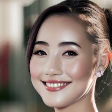 SYNFER: TOWARDS BOOSTING FACIAL EXPRESSION RECOGNITION WITH SYNTHETIC DATA