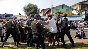 Myanmar protesters scuffle with junta supporters. Myanmar Army Hunts Protest Backers Over Social Media Comments Sabc News Breaking News Special Reports World Business Sport Coverage Of All South African Current Events Africa S News Leader