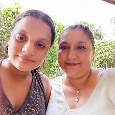 Sussan Anachi Guandique Espinal Candidata a reyna Representando a la  guardia del santísimo y al Consejo económico Apoya a tu favorita con tu  like 👍🏻