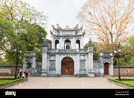 Quoc tu giam hi-res stock photography and images