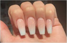 Mira algunos diseños de uñas acrilicas que te encantaran, llenos de colores y formas que te dejaran con ganas de probártelas ya. Unas Acrilicas Disenos Para Morenas 77 Ideas De Unas Para Piel Morena Unas Postizas De Gel Manicura De Unas Unas De Gel Bonitas 5 Colores De Unas Perfectos Para Pieles Morenas Actitudfem