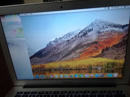 Screen flickering after water damage? - Apple Community