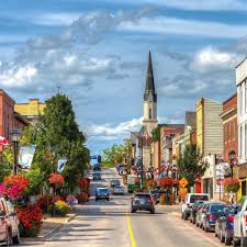 Upper canada mall is a shopping mall in newmarket, ontario, canada.it is located on the northwest corner of the davis drive west and yonge street intersection. Pin Auf Hatley Stores