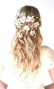 22 Wedding Hairstyles For The Artistic Bride Modwedding Flowers In Hair Floral Hair Wreath Floral Hair