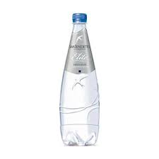 Apa minerală poate ajuta la inducerea urinării, care este una dintre cele mai bune metode de detoxifiere a organismului, eliminând excesul de grăsimi, săruri și toxine. Cea Mai Buna Apa Plata Din Romania Ghidul Cumparatorului