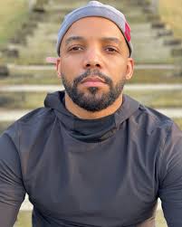 𝘽𝙤𝙪𝙩 to be 𝙊𝙪𝙩 in these 𝘴𝓽𝘳ꫀꫀ𝓽𝘴🆘 𝗦𝗽𝗿𝗶𝗻𝗴 starts TODAY  🏖☀️𝗜𝗻𝘁𝗿𝗼𝗱𝘂𝗰𝗶𝗻𝗴 the #AGEMBRAND 2022 SPRING // SUMMER  Collection‼️ Link in 🅱︎io 🛑🛑 𝗔𝗻𝗱 OUT Now!! #Miami Undercover Ep.1  Trailer❌❌ Link in B҈i҈o҈ ...