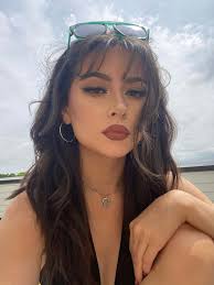 Amanda Gale (amandagale66)