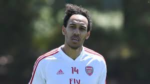 Short slicked back the comb over hairstyle is an incredibly popular style for men whether they're balding or not. Lockdown Hair Aubameyang Mane Neymar Among Stars Who Just Let It Grow