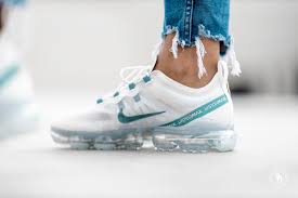 This is a wonderful way to add your themed color right from the get go. Nike Women S Air Vapormax 2019 White Mineral Teal Metallic Silver Ar6632 103
