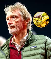 Man u announced a 2billion stadium can't even afford a canteen for staff