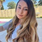 Leanna Harding's Instagram, Twitter & Facebook