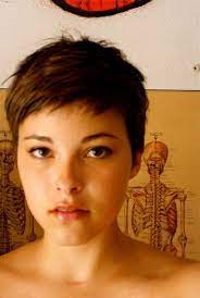 Girls With Short Hair Short Hair Styles Pixie Short Pixie Haircuts Short Hair Styles