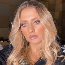 dominique (@dominiqueyasmin) • Instagram photos and videos