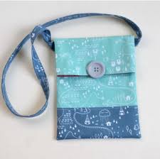 I love having tote bags around for all the different uses. 1200 Free Bag Patterns Sewingsupport Com