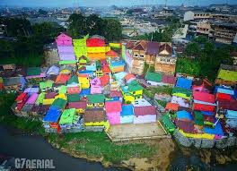 Maybe you would like to learn more about one of these? Ini Malang Bukan Luar Negeri Yuk Kunjungi Kampung Warna Warni Yang Menyenangkan Hati