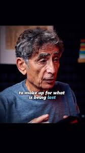 Hi everybody this is in regards to a Ms Shamika, she has been scamming the  community for a long time be aware of her and lowlife friends breaking into  mailboxes, using your