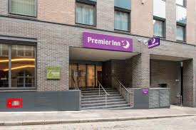 Hendon railway station is 1 km away, and from there london st pancras can be reached in 18 minutes. Premier Inn London Bank Tower Hotel London 20 Saint Mary At Hill