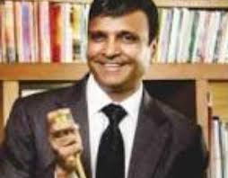 Lalit Laungani 项目:: Photos, videos, logos, illustrations and branding ::  Behance