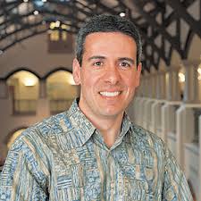 Class acts: UW salutes great teaching and service