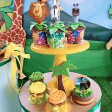 The necessary props and organizational preparations. Madagascar Party Ideas For A Boy Birthday Catch My Party