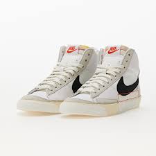 Men's sneakers and shoes Nike Blazer Mid ´77 Pro Club White/ Black- Light  Bone | Queens