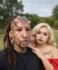 NO CHEATING Your fourth emoji is what you look like when sleeping.