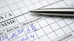 Klauseln, die einen bestimmten satz an plusstunden (eine grenze gibt es nicht, etwa 10 prozent der wöchentlichen arbeitszeit gelten aber als orientierung) mit dem gehalt abgelten , sind in vielen. Uberstunden Auszahlen Was Unternehmer Beachten Mussen Datev Trialog Magazin