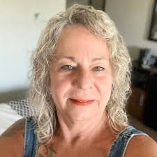 Sitting down drinking coffee and reading the news... my, how society has  changed... i see criticism of the city or poor firefighting seems the news  are about negativity rather than how challenging