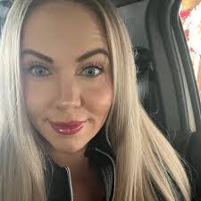 Devon Testa's Instagram, Twitter & Facebook